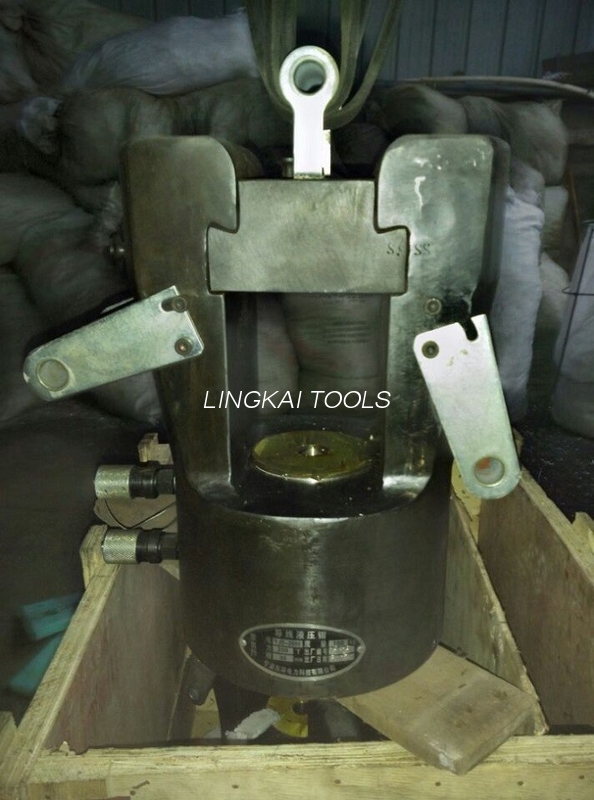 35mm Stroke 200T Hydraulic Crimping Tool For ACSR1440 Terminals With Hexagon Head