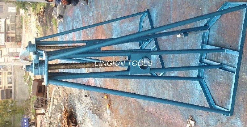 SIK Model 5 Ton Mechanical Cable Reel Stand For Cable Drum To Stringing
