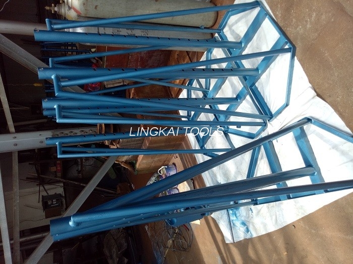 Hydraulic Wire Reel Stand Cable Manuacturing Equipment 5 - 10 Ton With Wheels