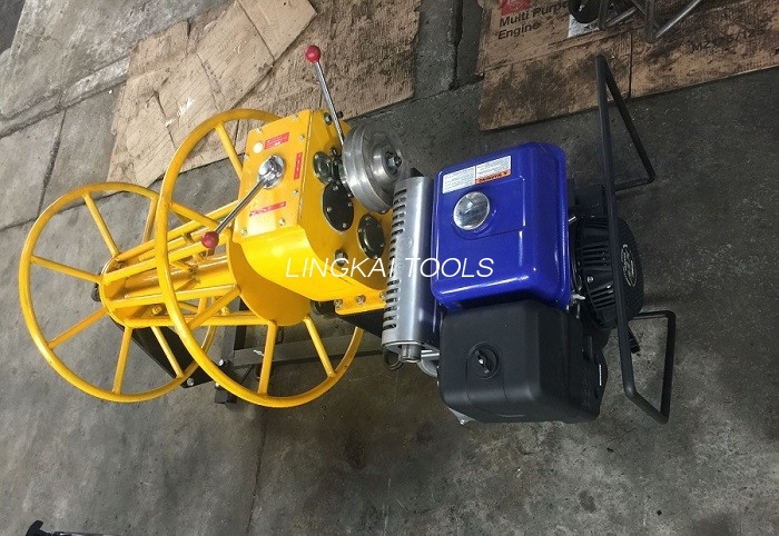 3 Ton Diesel Engine Wire Stringing Machine , Wire Take Up Winch With Wire Rope